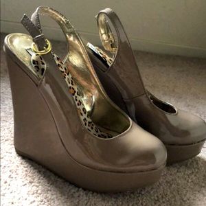 Steve Madden wedges